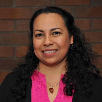 Elvira Morales-Velasco
